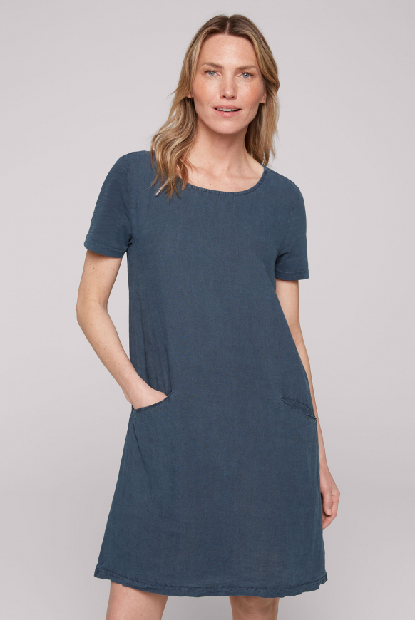 SOCCX Lněne šaty ze směsi materialů v balonovem stylu - blue navy, Modré námořnictvo
SOCCX Lněne šaty ze směsi materialů v balonovem stylu - blue navy, Modré námořnictvo