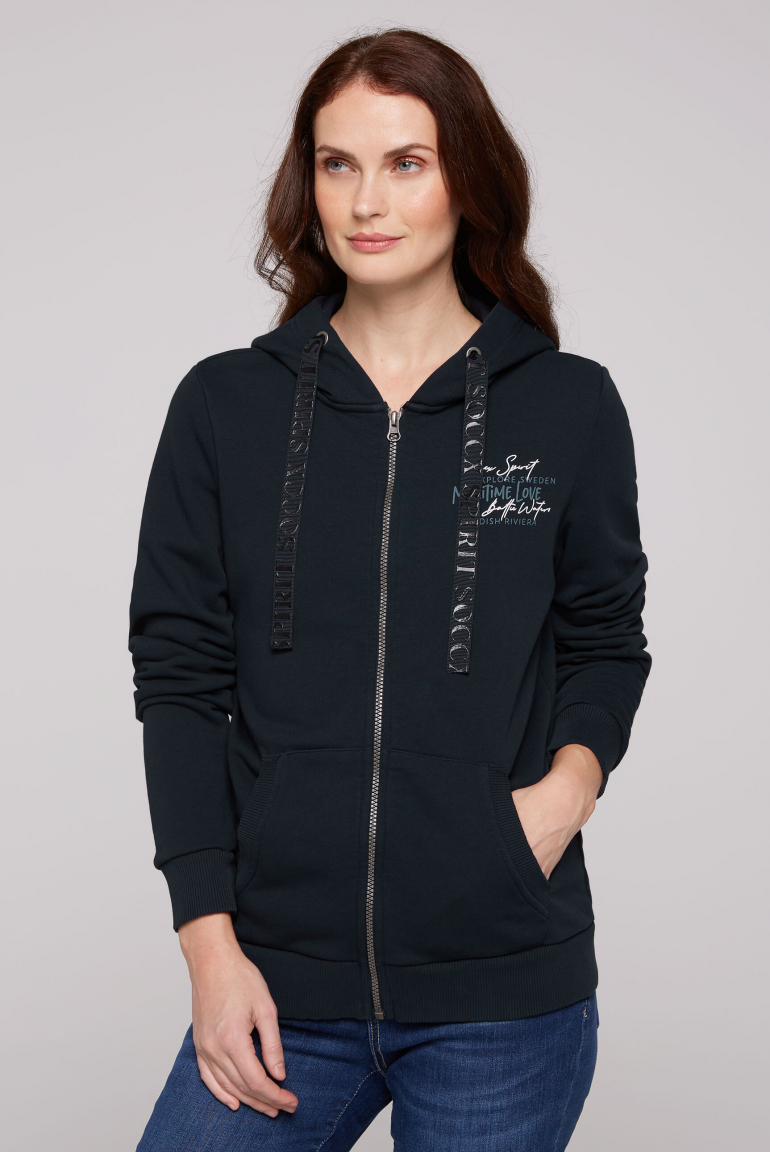 SOCCX Mikina s kapuci a potiskem na zadech - blue navy, Modré námořnictvo
SOCCX Mikina s kapuci a potiskem na zadech - blue navy, Modré námořnictvo