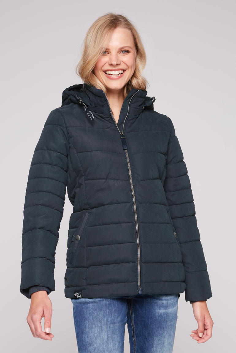 SOCCX Prošivana bunda s odnimatelnou kapuci - blue navy, Modré námořnictvo
SOCCX Prošivana bunda s odnimatelnou kapuci - blue navy, Modré námořnictvo