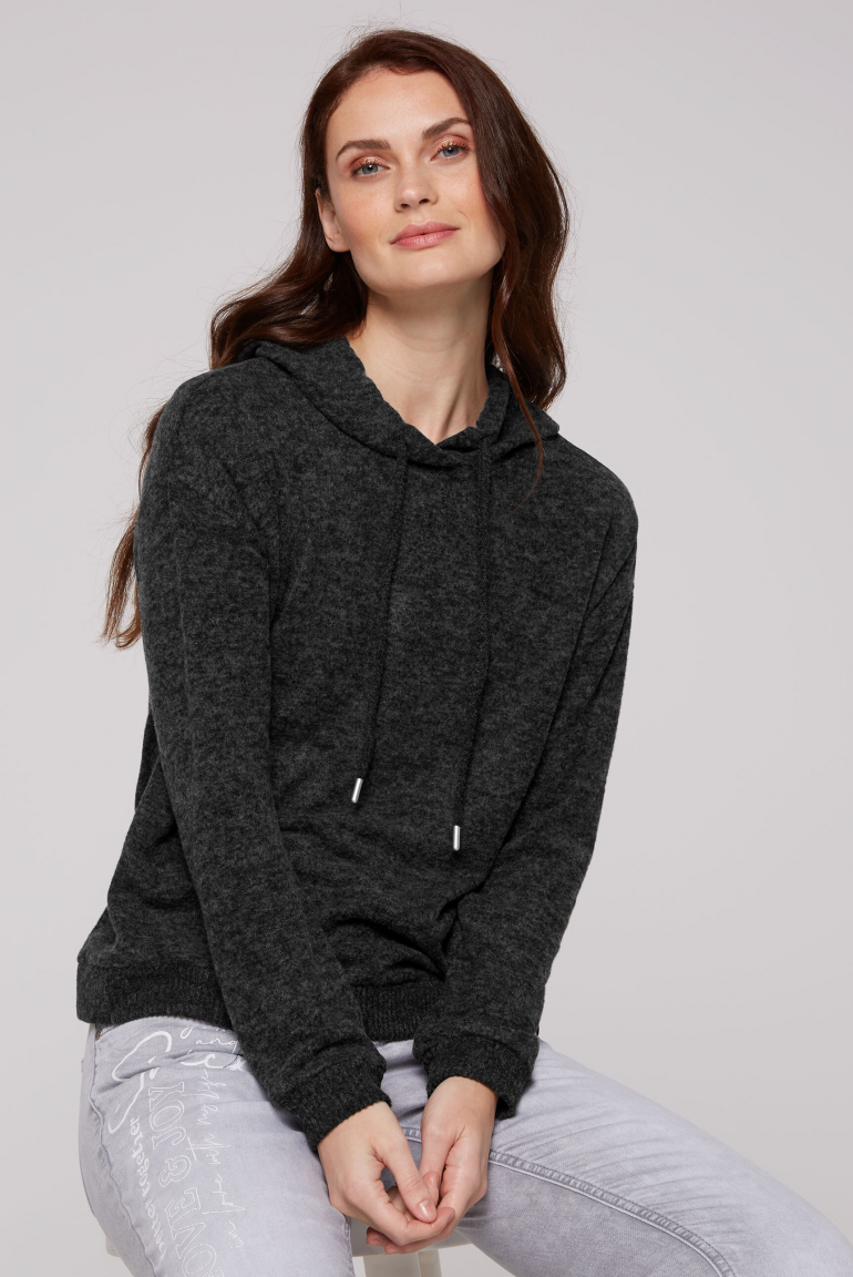 

SOCCX Basic mikina s kapuci z flaušoveho upletu - black, Černá
