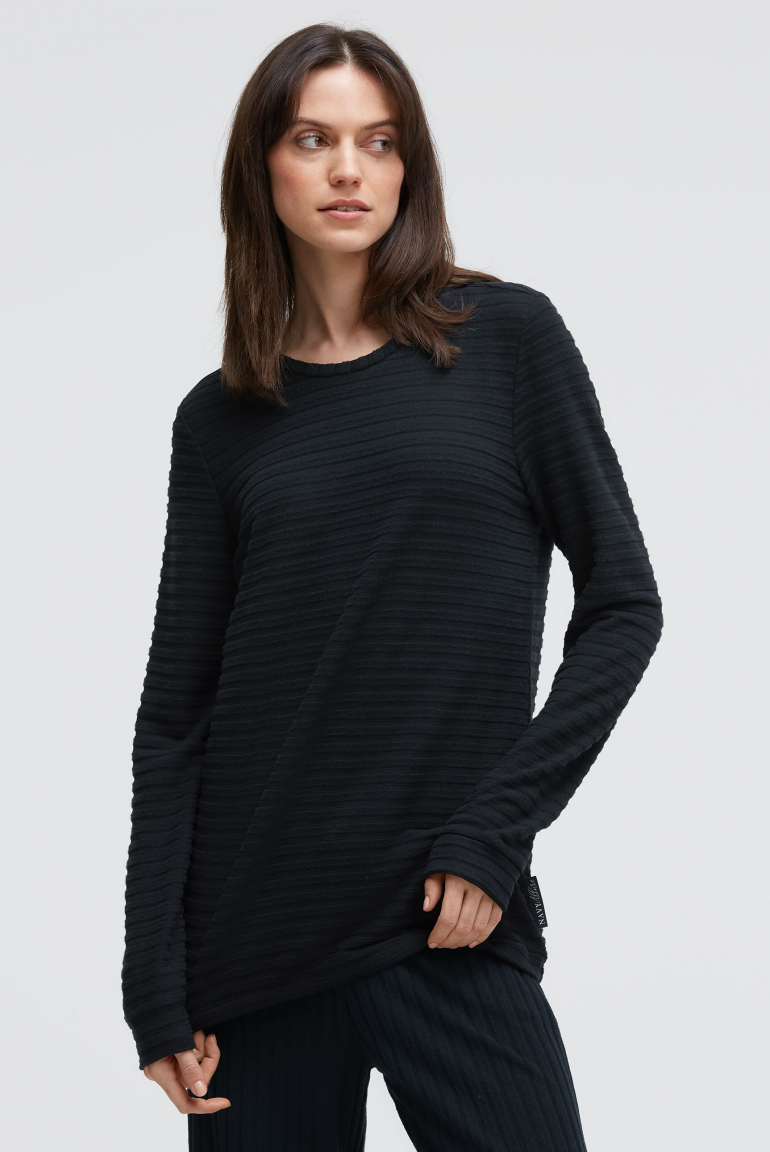 Flaušový pletený svetr s žebrovanou strukturou a elastickým lemem 