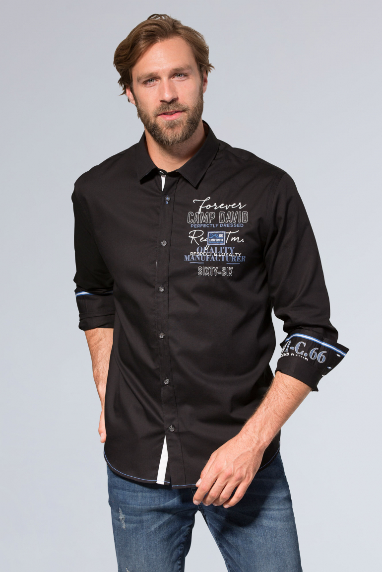 

CAMP DAVID Košile s tkanou strukturou a artworky, regular fit - black, Černá
