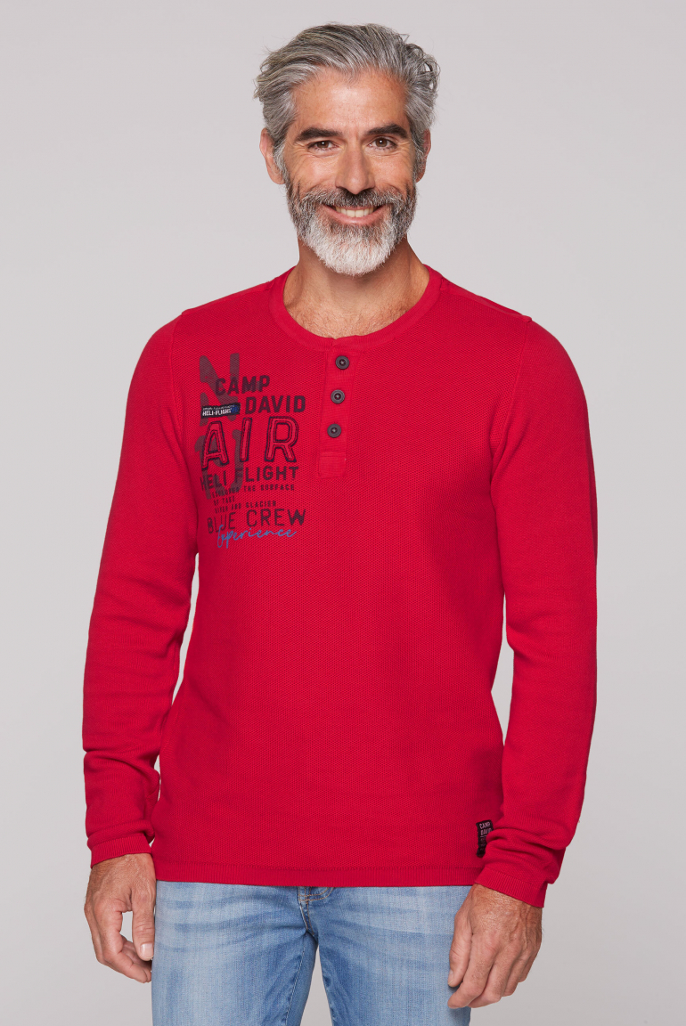 

CAMP DAVID Henley svetr v sepranem vzhledu - flight red, Červený