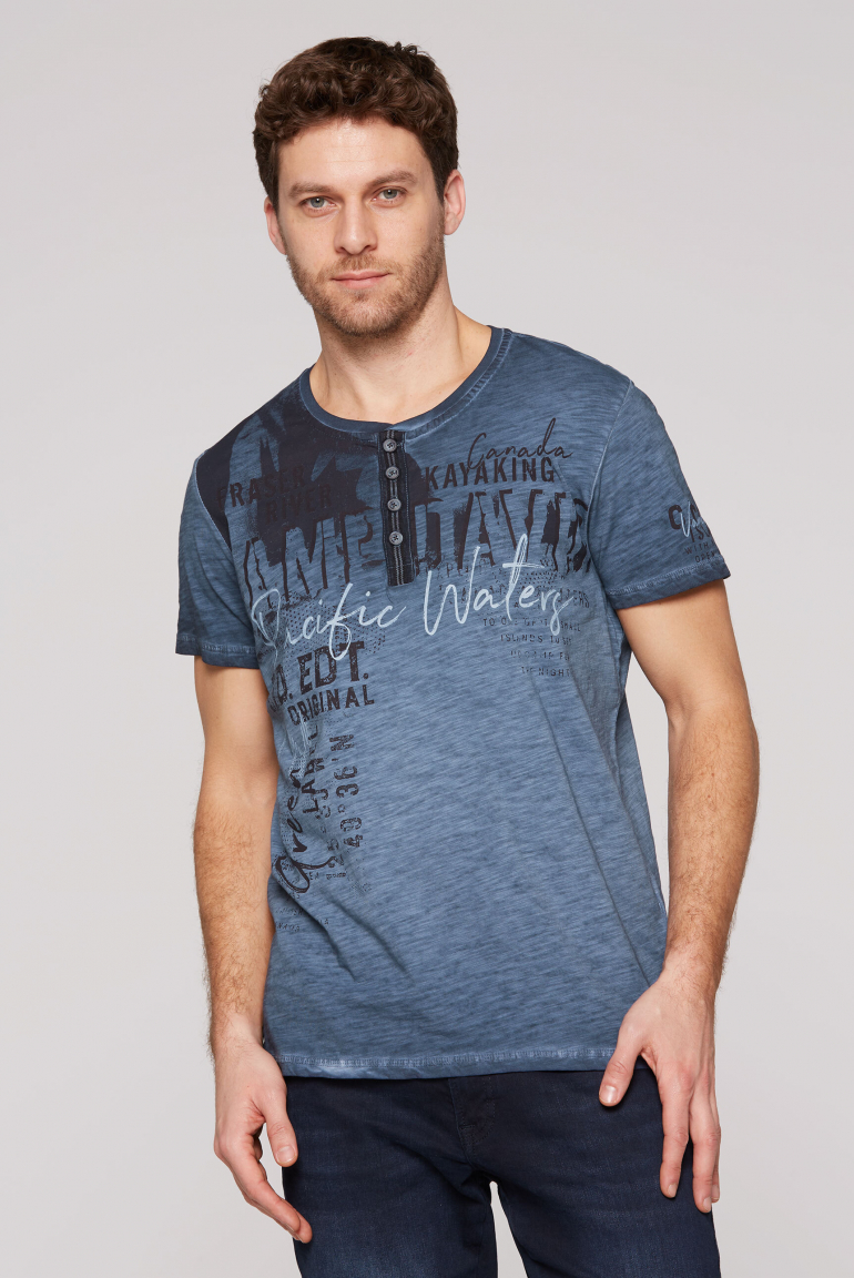 Tričko Henley s barvením vintage a artworkem 