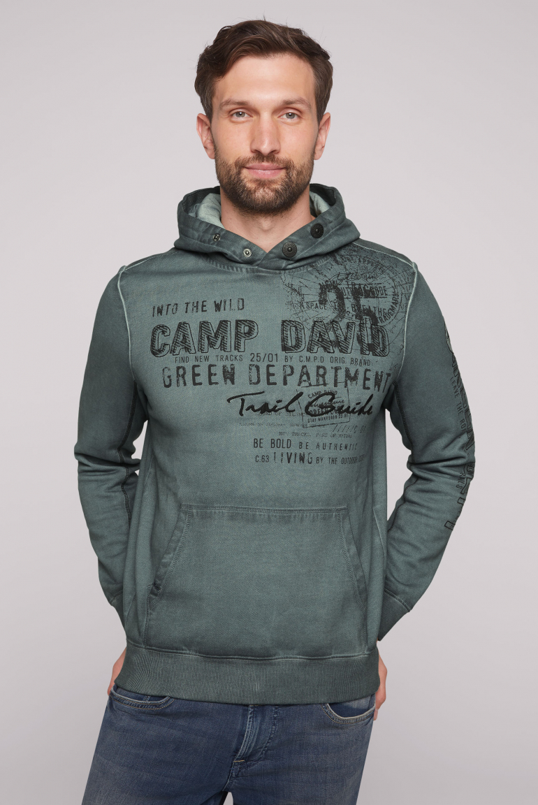 

CAMP DAVID Mikina s kapuci, olejovým barvenim a artworky - deep forest, Hluboký les