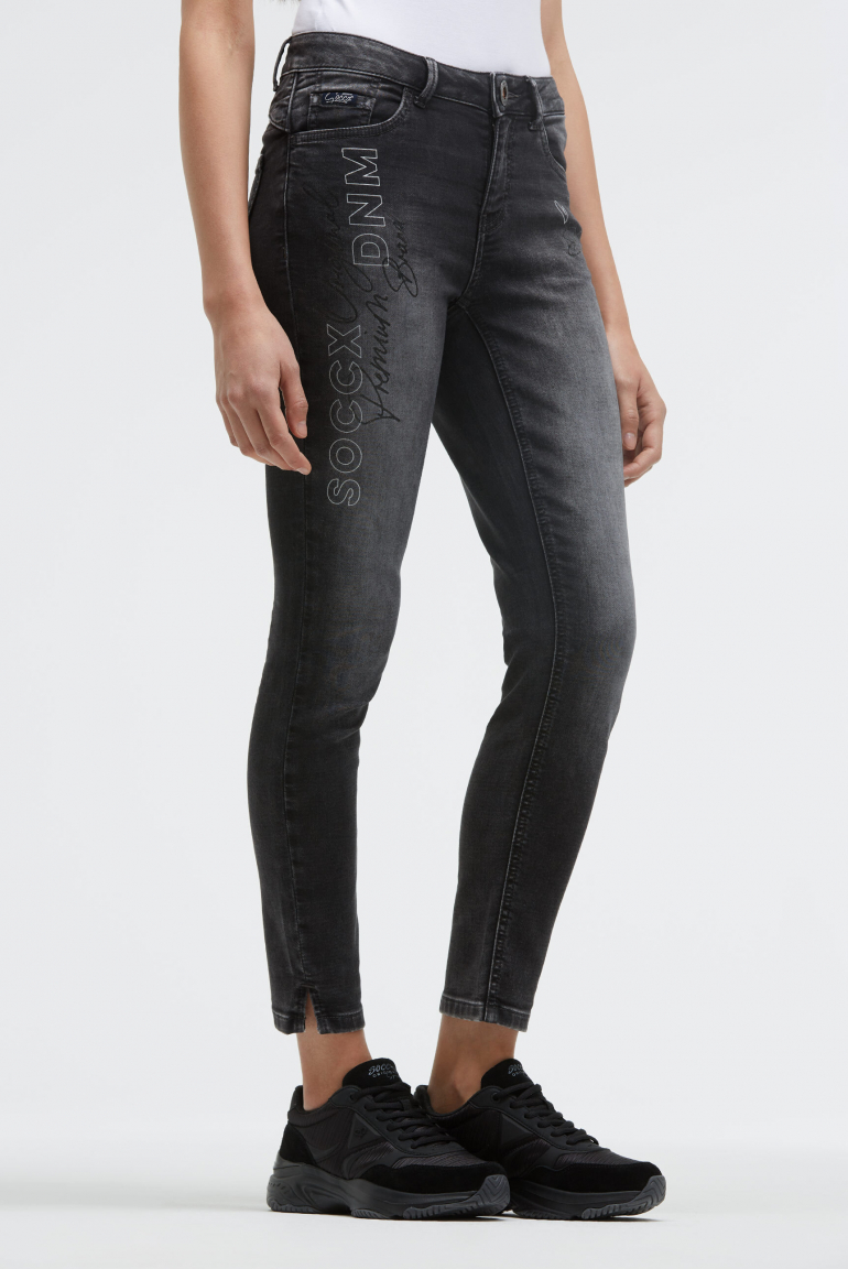 Džíny MI:RA Slim Fit 