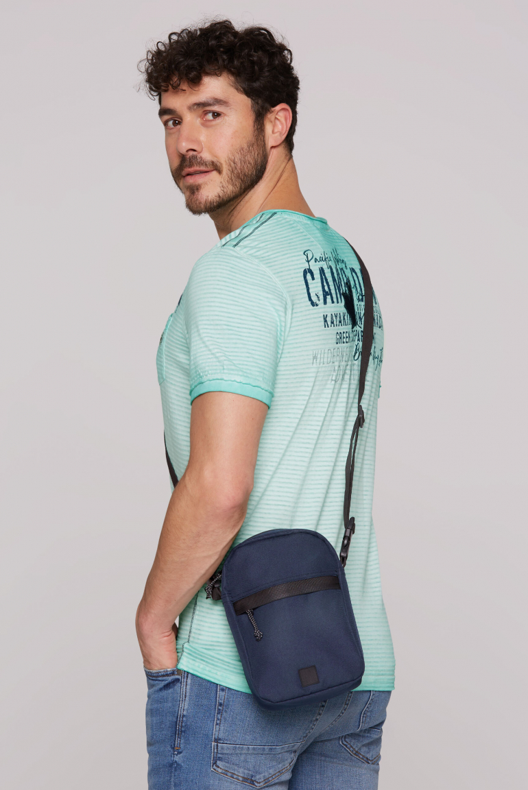 Lehká crossbody taška 
