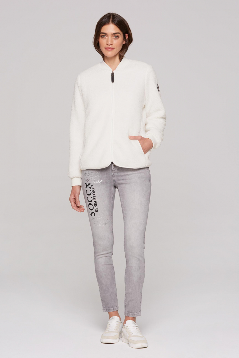 Bomber z materiálu imitujícího beránka