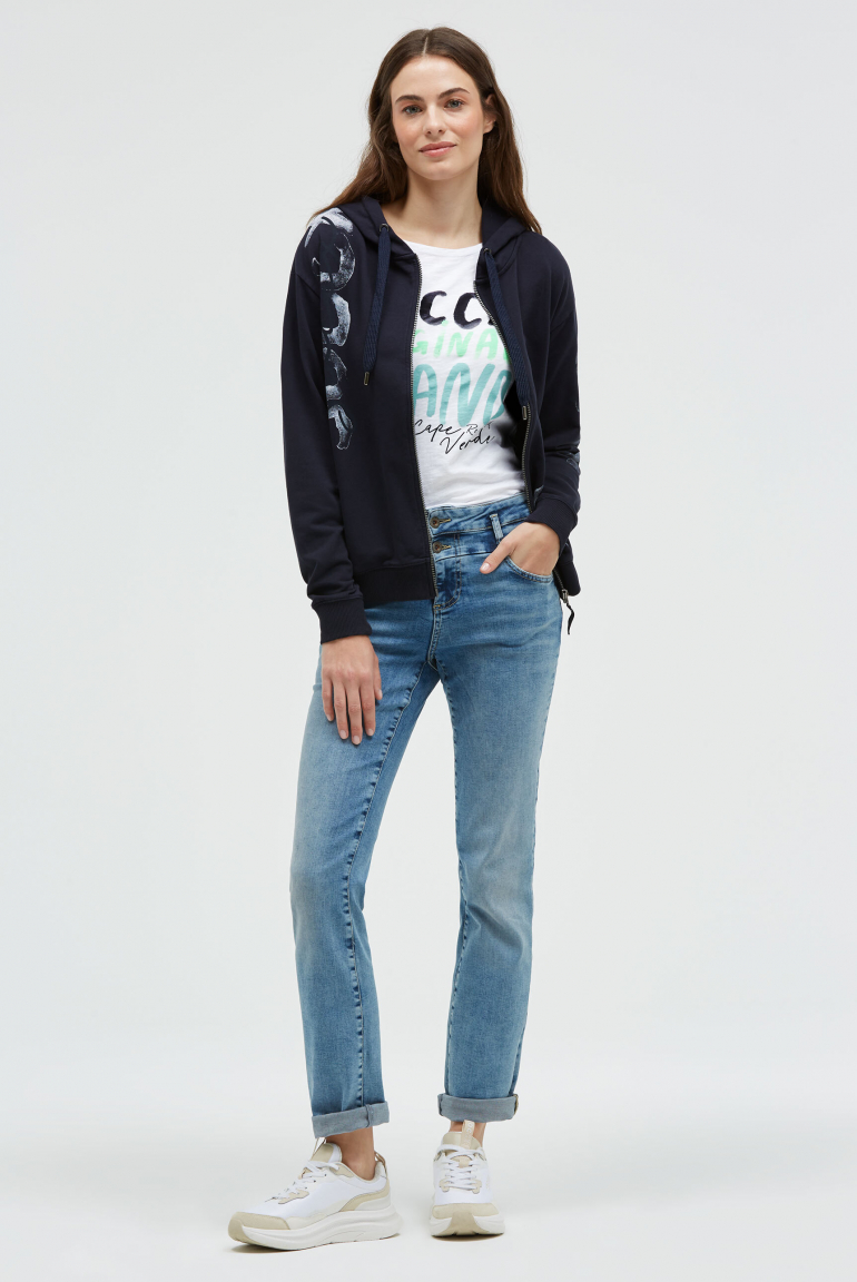 Mikina s kapucí a potiskem