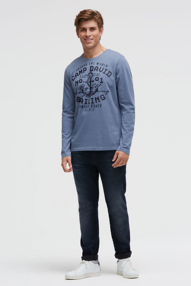 Tričko s dlouhým rukávem, gumovým potiskem a výšivkou