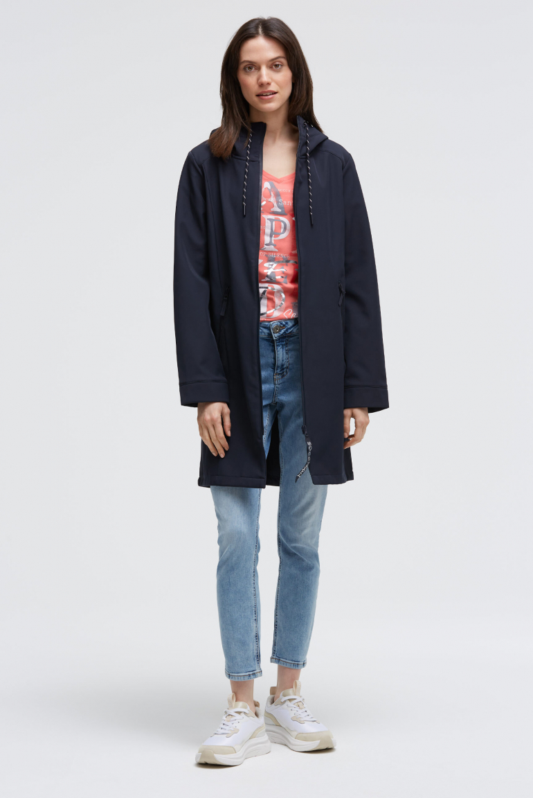 Softshellová parka s kapucí