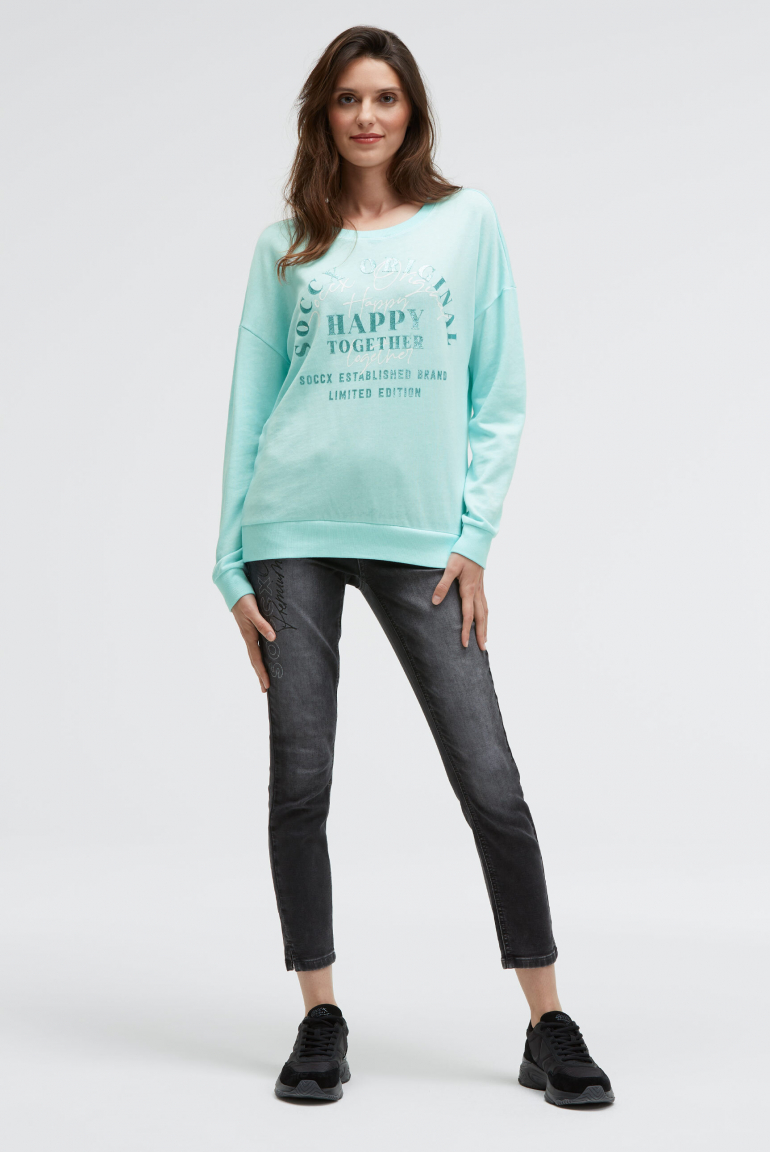 Mikina s třpytivým artworkem