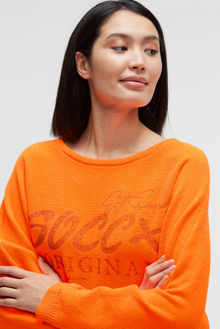 Žinylkový svetr s třpytivým potiskem