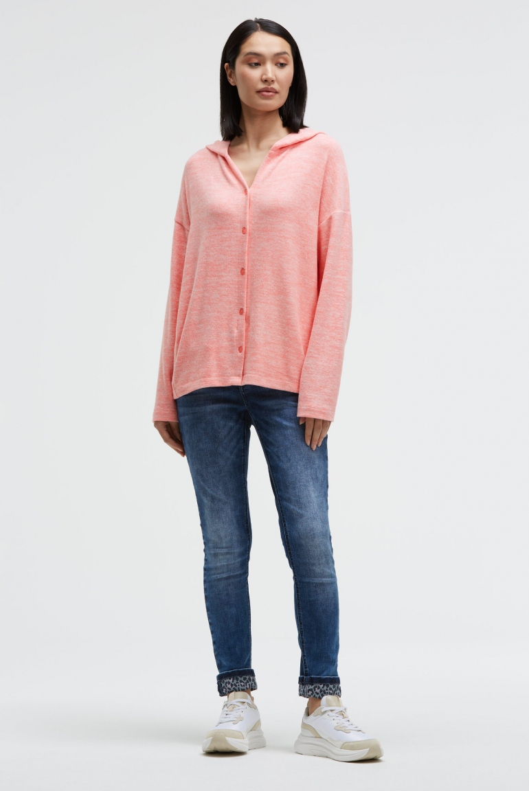 Svetr s kapucí z flaušového úpletu s potiskem na zádech