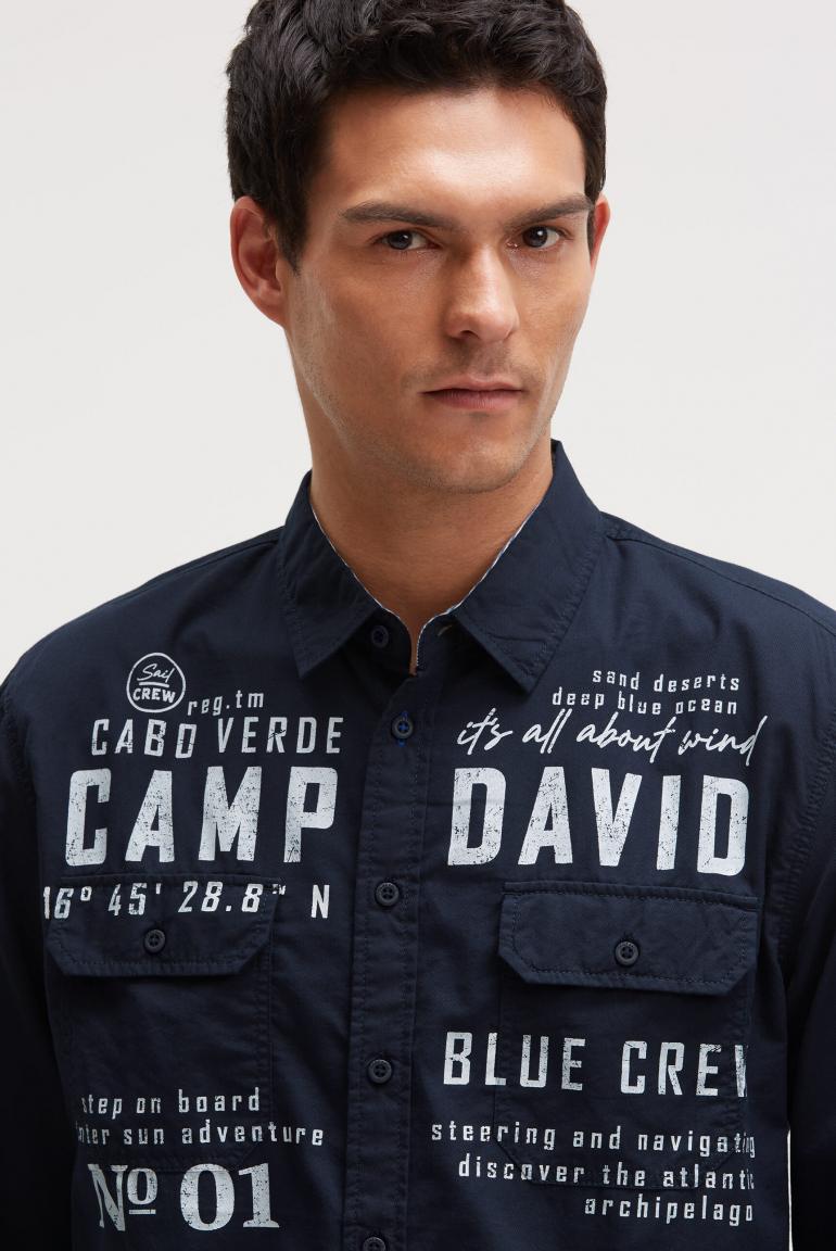 Košile s dlouhým rukávem, klopovými kapsami a potisky