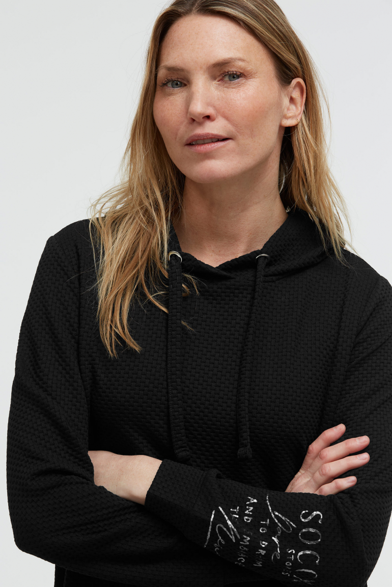 Strukturovaná mikina s kapucí a bočními rozparky