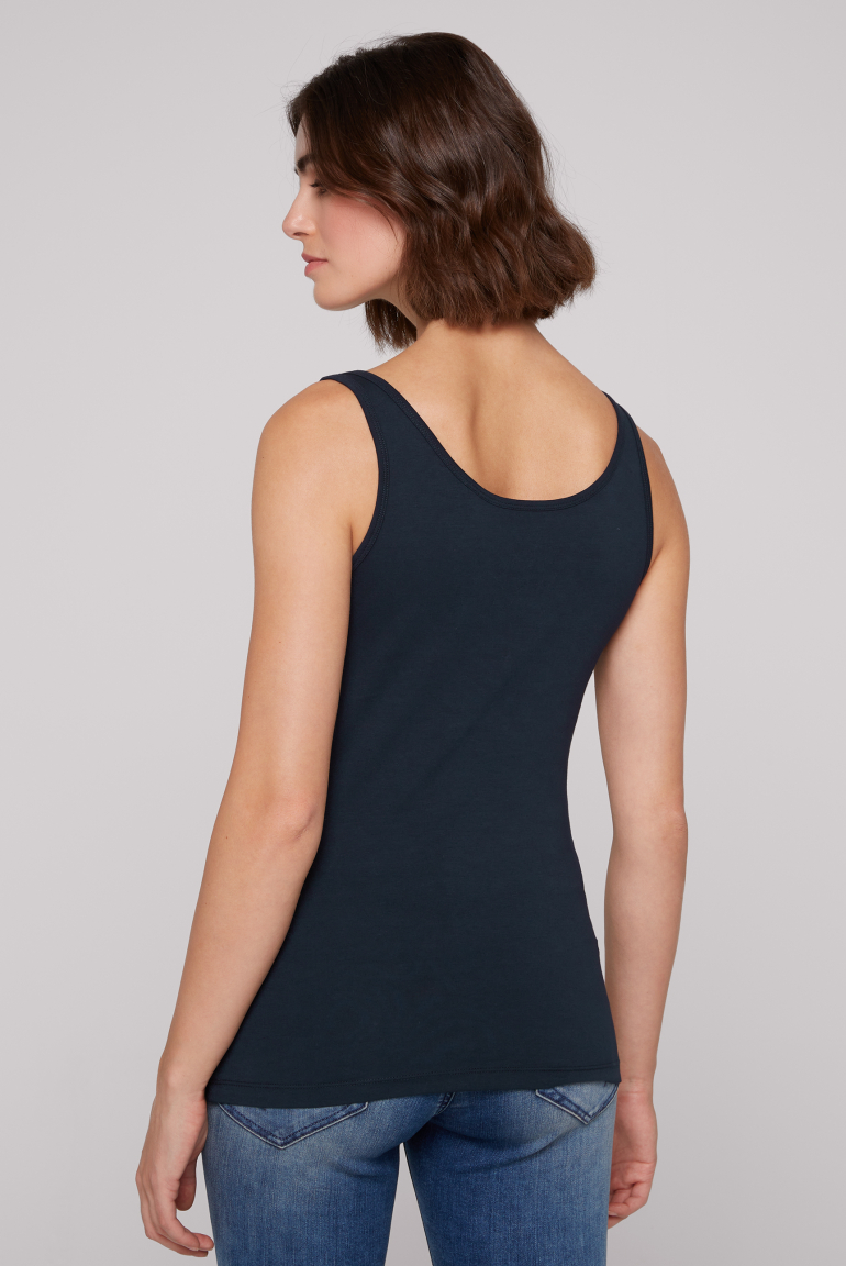 Basic top s mini potiskem loga