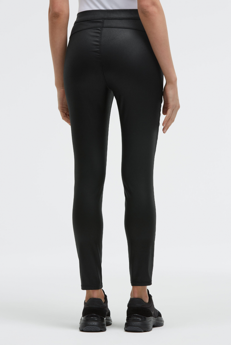 Jeggins PI:A Skinny Fit