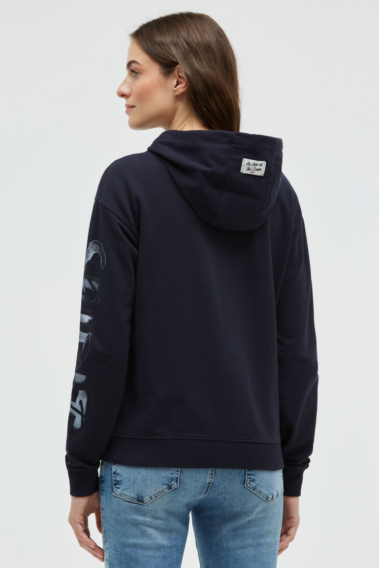 Mikina s kapucí a potiskem