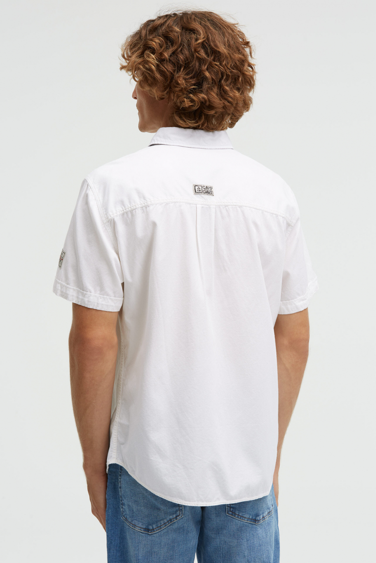 Košile s krátkým rukávem a diagonální dobby strukturou