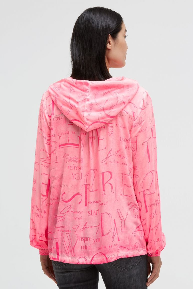 Halenka s kapucí a celoplošným potiskem