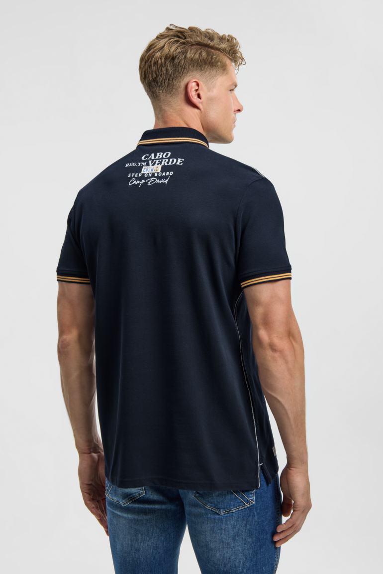 Polo tričko piké s aplikacemi značky