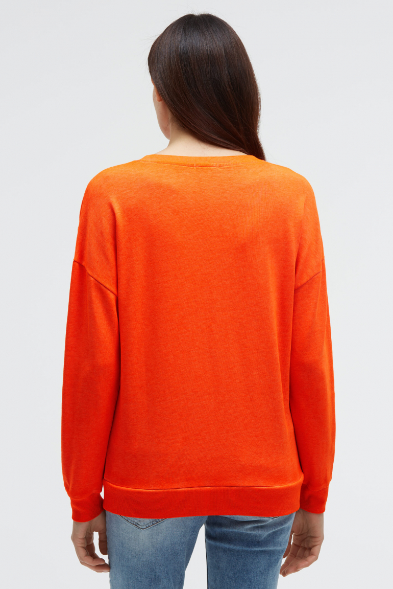 Mikina s třpytivým artworkem