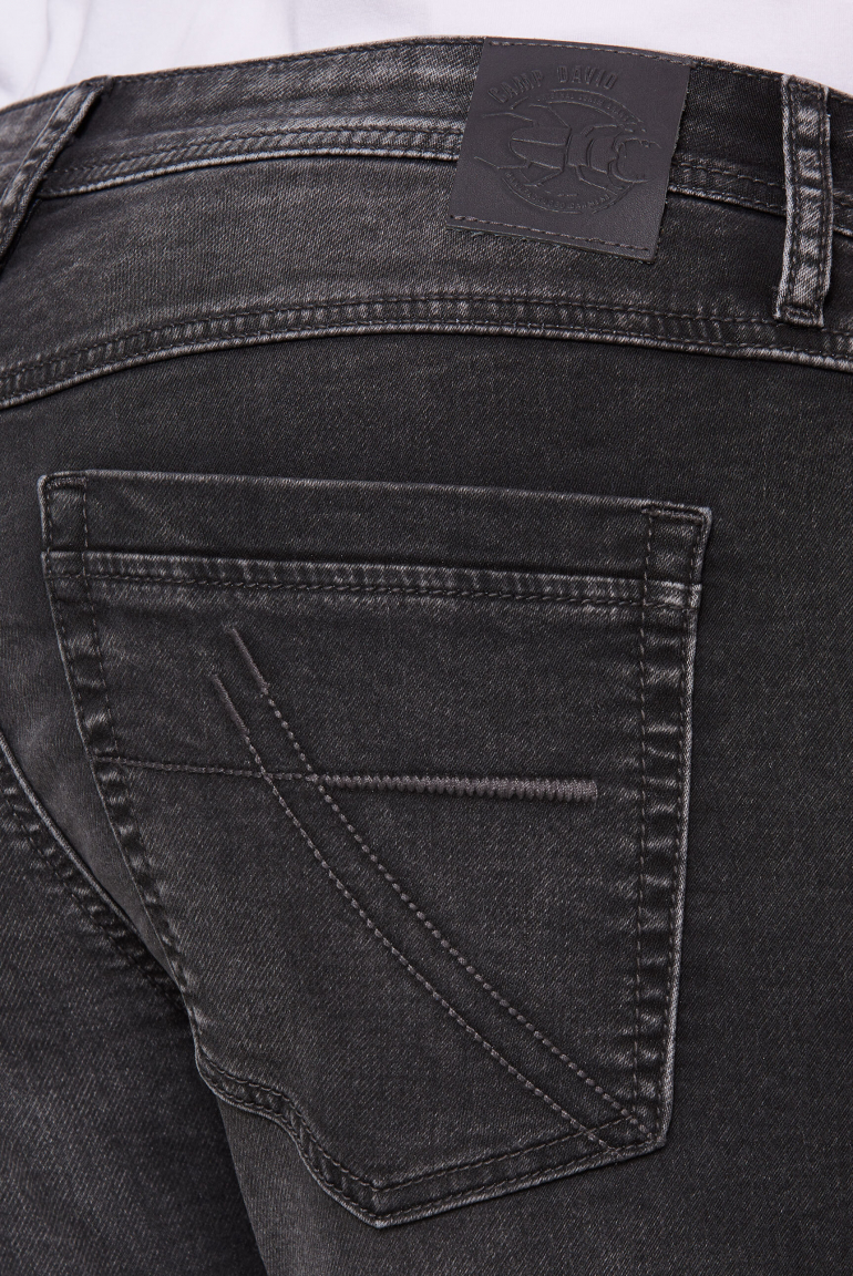 Džínové kraťasy RO:BI Slim Fit