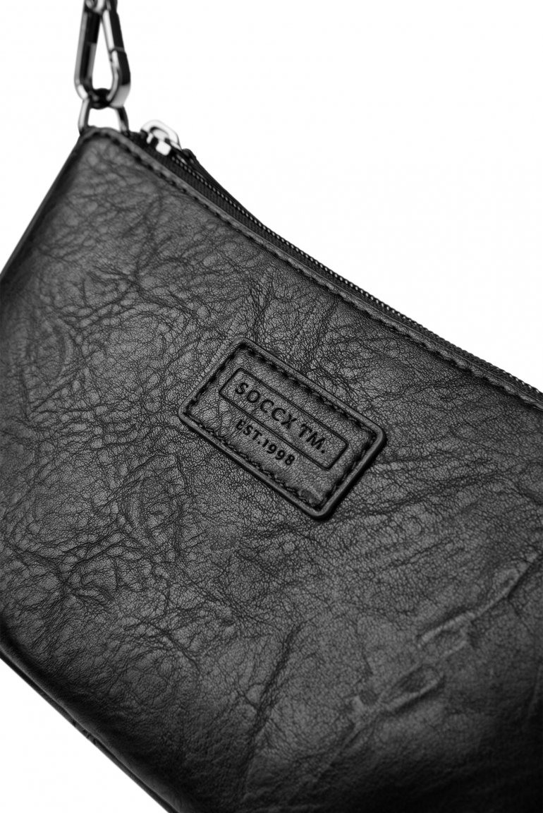 Malá crossbody taška se štítkem