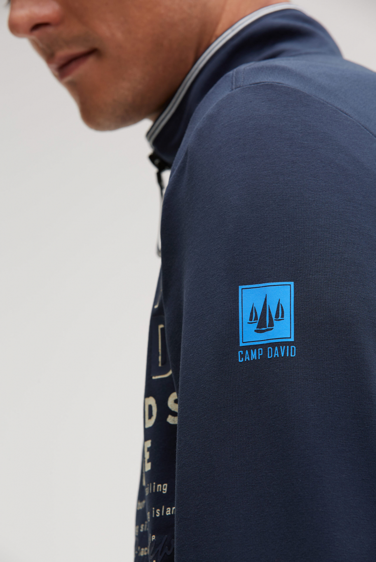 Lehká mikina na zip s potisky značky