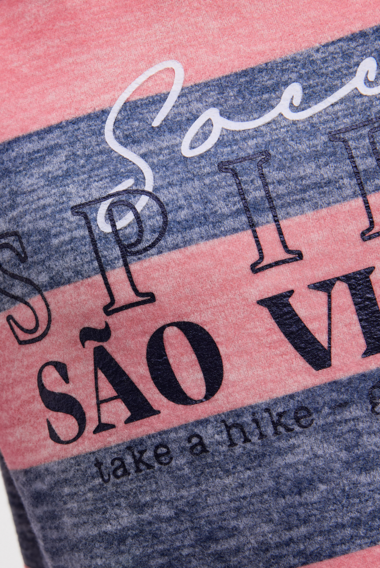 Svetr z flaušového úpletu s širokými pruhy