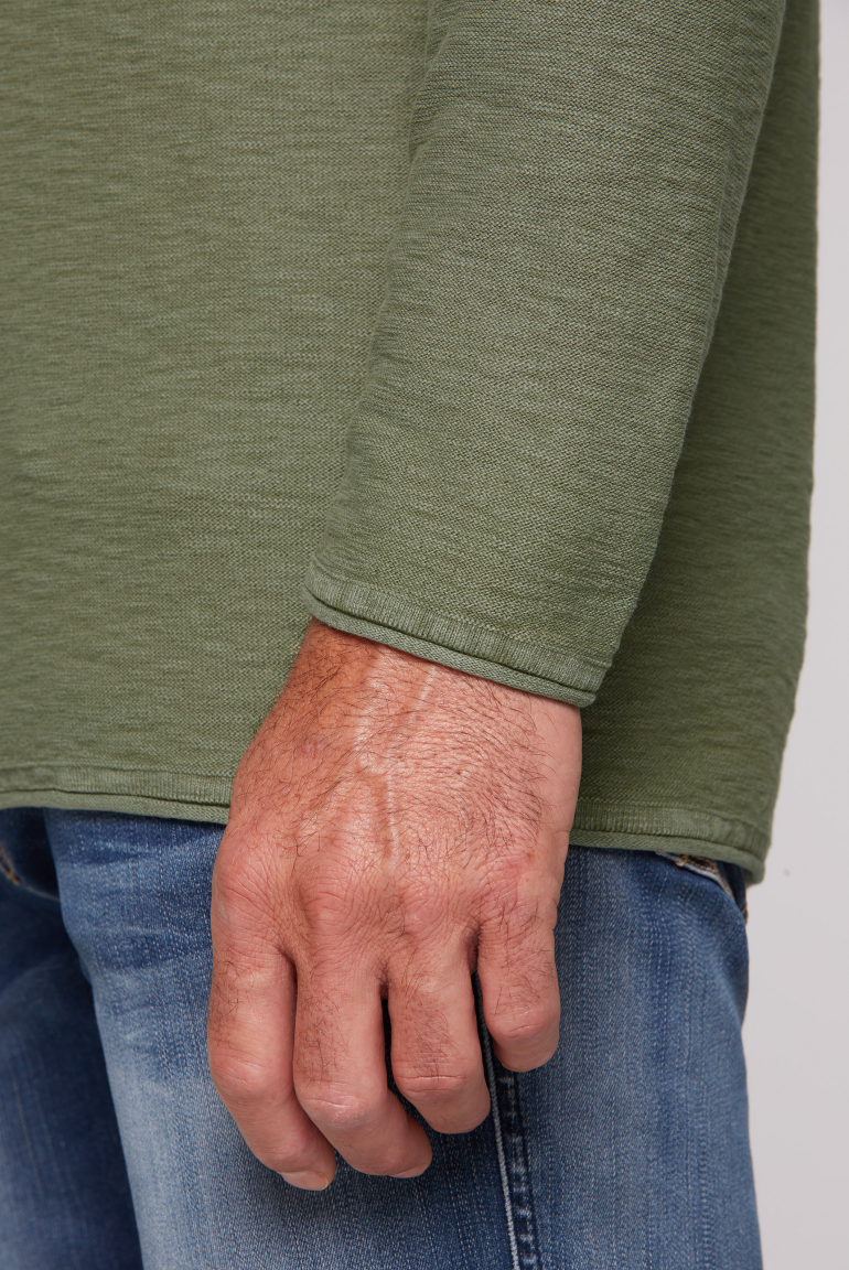 Svetr ve vintage vzhledu