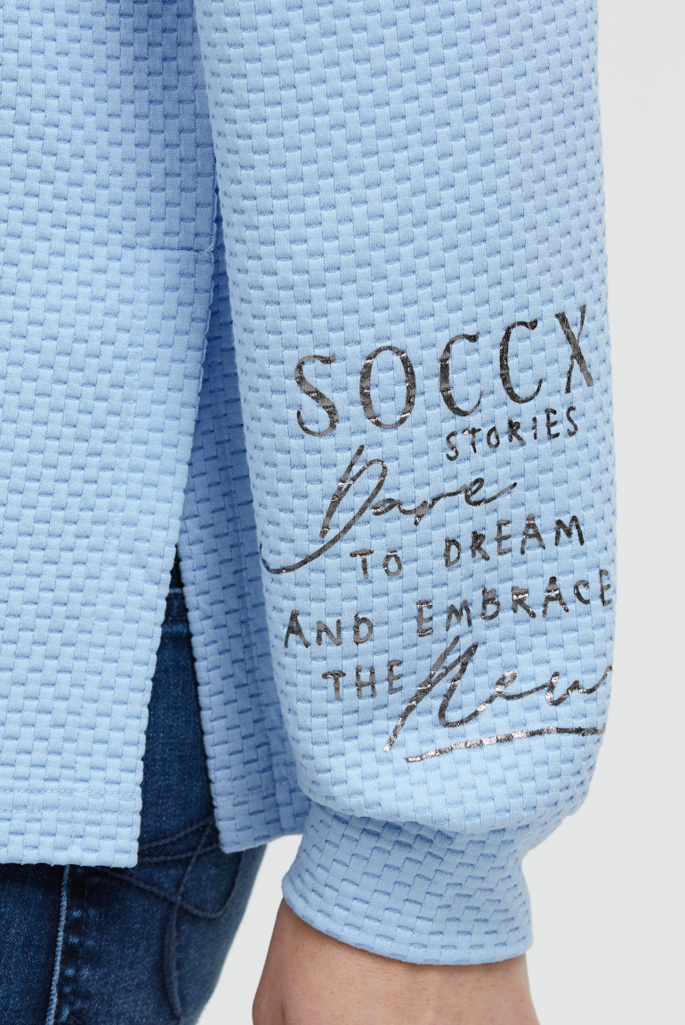 Strukturovaná mikina s kapucí a bočními rozparky