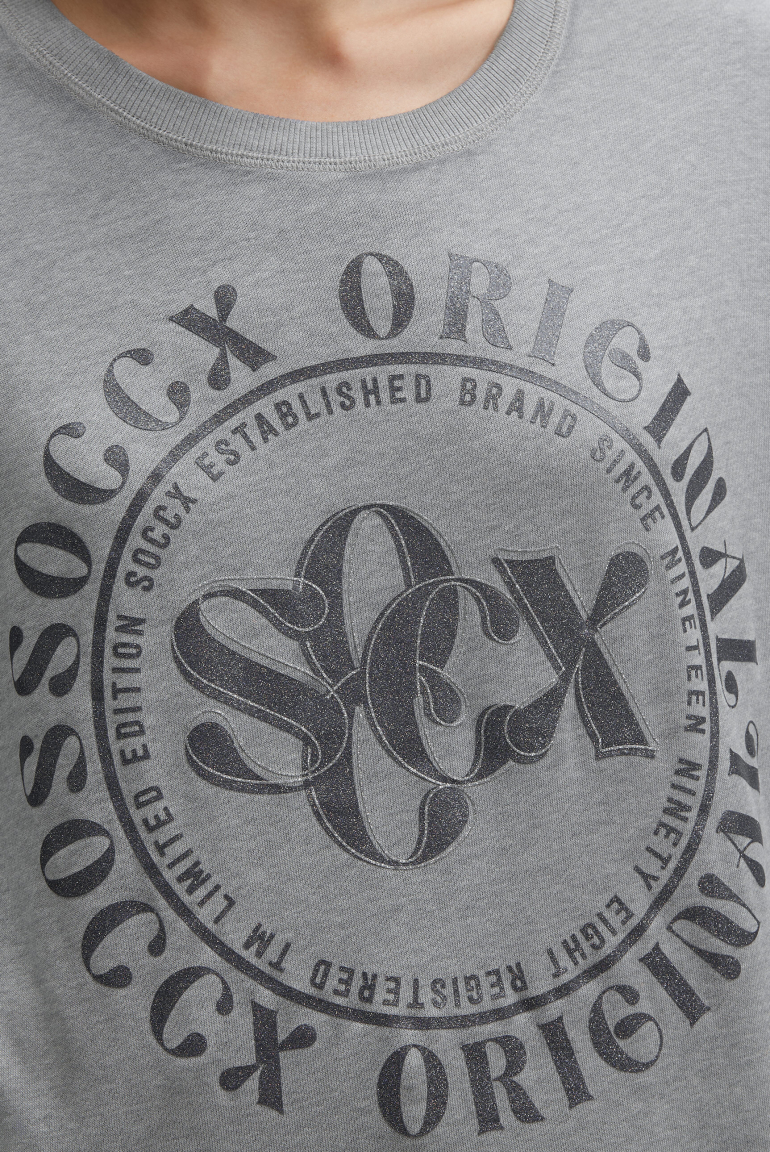 Mikina s třpytivým artworkem