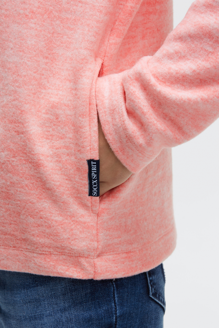 Svetr s kapucí z flaušového úpletu s potiskem na zádech