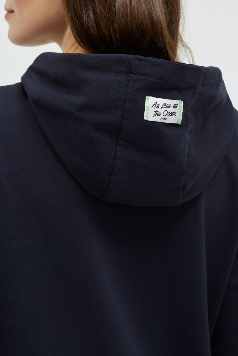 Mikina s kapucí a potiskem