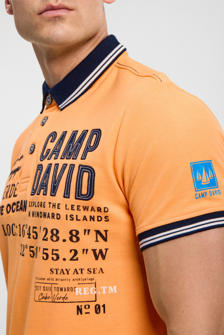 Polo tričko piké s aplikacemi značky