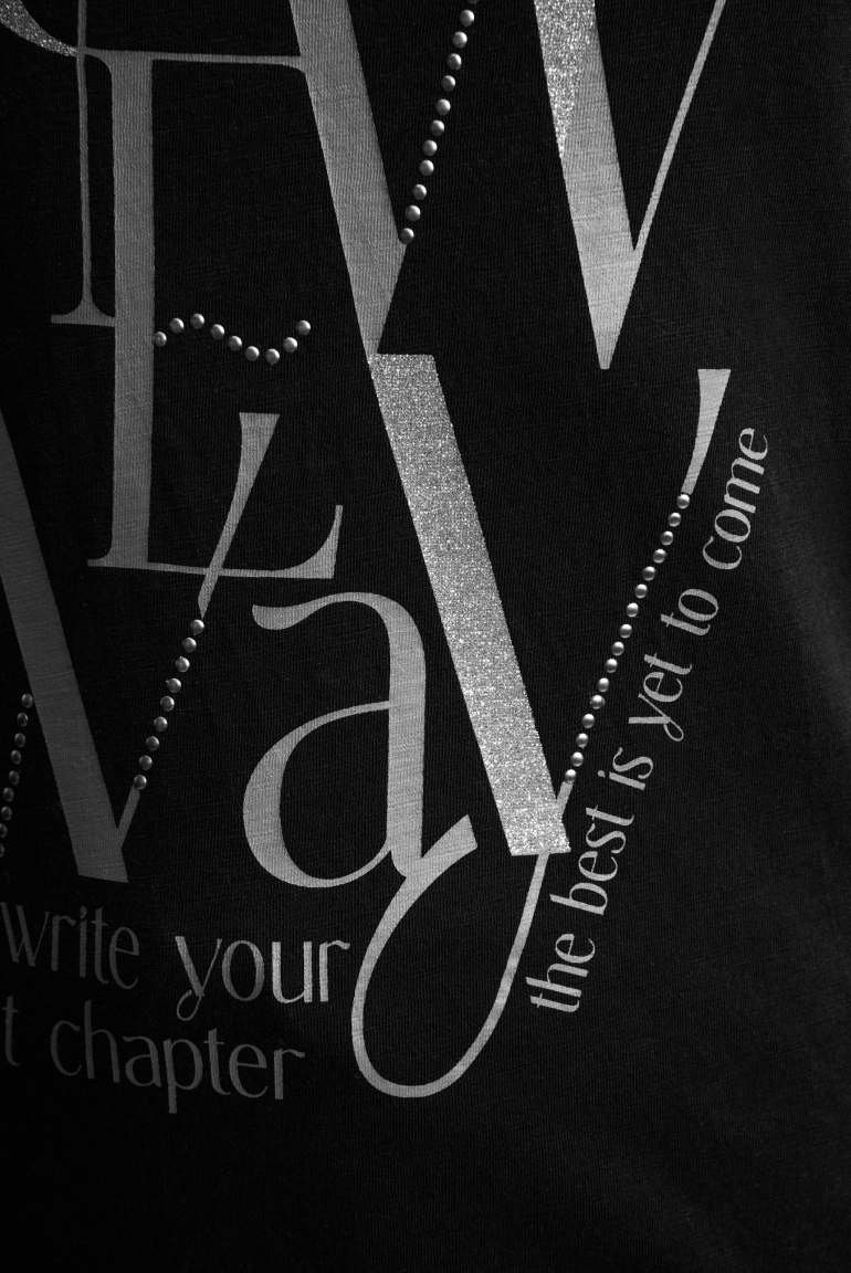 Tričko s kulatým výstřihem a artworkem