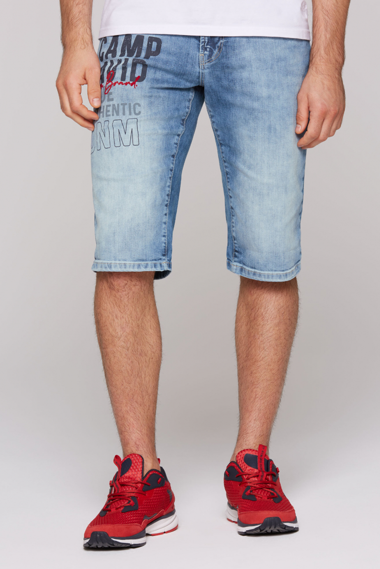 Džínové kraťasy RO:BI Slim Fit