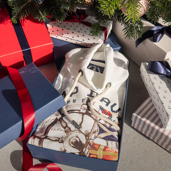 NÁPADY NA DÁRKY PRO NĚJ